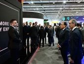 رئيس الوزراء يتفقد أجنحة الجهاز القومي لتنظيم الاتصالات والقومية للبريد