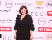 استوحى إطلالاتك باللون الأسود من نجمات مهرجان القاهرة السينمائى.. صور