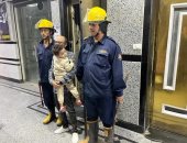 أمن الفيوم ينقذ أبا وطفله بعد احتجازهما داخل مصعد في عقار سكني