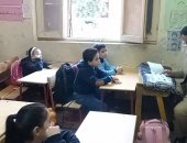 وكيل تعليم سوهاج يوجه بمتابعة حضور الطلاب والمعلمين داخل المدارس