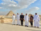 رئيس الأعلى للإعلام ووزير الإعلام البحرينى فى جولة بالأهرامات والمتحف الكبير