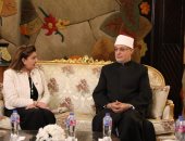 رئيس جامعة مصر للعلوم والتكنولوجيا تستقبل مفتي الجمهورية