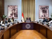 رئيس الوزراء يلتقي أعضاء اللجنة الاستشارية للاقتصاد الرقمى وريادة الأعمال