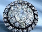 بيع بروش نابليون فى سويسرا بأكثر من 3.7 مليون يورو محطما الأرقام القياسية