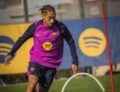 برشلونة يستعيد رافينيا ويامال ضد بيلباو.. وغياب بيدري