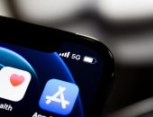 أبل تفرض قيود جديدة على استخدامات الذكاء الاصطناعى 