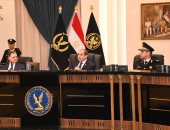 الرئيس السيسى من أكاديمية الشرطة: فكروا 100 مرة قبل اختيار من يمثلكم فى البرلمان.. وتخفيض فاتورة الدين نستهدف بها رفع مستوى معيشة المواطنين.. ويؤكد: سندشن مدينة إعلامية لا مثيل لها خلال 3 سنوات