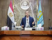 نائب محافظ كفر الشيخ يناقش سير العمل فى المراكز التكنولوجية