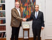 وزير الخارجية يلتقى عضو البرلمان الألمانى عن تحالف حزبى الاتحاد الديمقراطى والاشتراكى المسيحيين