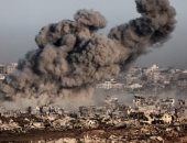 باختصار.. أهم الأخبار العربية والعالمية.. استشهاد 13 شخصا بقصف الاحتلال الإسرائيلى لمخيم عين الحلوة..حريق هائل يلتهم أكثر من 170 مبنى باليابان ..بولندا تغلق مطارين وتضع أنظمة دفاعها الجوى فى حالة تأهب