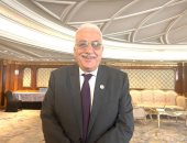 أستاذ بطب عين شمس يوصى بتوفير الرعاية التلطيفية المنزلية بدلا من المستشفى