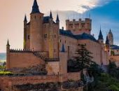 7 قلاع إسبانية تبدو وكأنها من فيلم.. حصون وأساطير وإطلالات تأخذك لزمن آخر