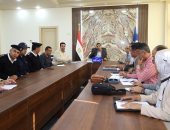 محافظ السويس يعقد اجتماعاً لمناقشة الخطة الاستثمارية للمحافظة