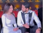 مى عز الدين وزوجها أحمد تيمور فى أول ظهور رسمى بأتيليه إسلام سعد.. فيديو