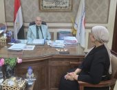 نقيب العلاج الطبيعى فى حوار لـ"اليوم السابع": 80% من أطفال المدارس يعانون تشوهات العمود الفقرى وتقدمنا بمشروعًا قوميًا لحمايتهم.. والتغذية العلاجية أصبحت "سبوبة" ومشاع.. وصالونات التجميل تدخل على خط الممارسة