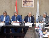 اتفاق على خطة بين لجنة إدارة الأزمات ورجال الأعمال لتعزيز جاهزية الاقتصاد