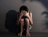 الحبس 10 سنوات وغرامة 300 ألف جنيه.. عقوبات فرضها القانون للتحرش في وسائل النقل