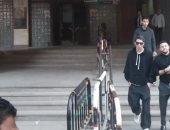 صدمة على وجه شريف إكرامى بعد استمرار حبس رمضان صبحى لـ30 ديسمبر.. فيديو