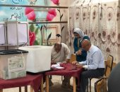 الحصر العددى لأصوات الناخبين بدائرة مركز أرمنت والقرنة فى الأقصر