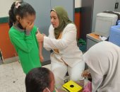 تطعيم 431 ألف طفل فى حملة الحصبة بأسوان بنسبة 76٪