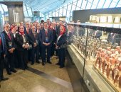 مجلس جامعة القاهرة يزور "المتحف المصري الكبير" 