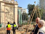 لجنة من كلية الفنون التطبيقية لإبداء الرأى فى ترميم جداريات سور حديقة الحيوان