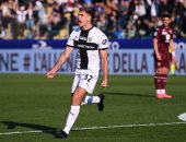 صراع بين منتخبي إسبانيا والأرجنتين على نجل بليجرينو