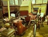 قصة عمرها أكثر من قرن.. مبنى "إسعاف كوم الدكة" عمره 123 عاما ومن أقدم مبانى الإسعاف فى الشرق الأوسط.. الخديوى عباس حلمى تبرع له بأول دراجه إسعاف.. و1908 وصلت أوعربة خيول لنقل المرضى.. وتم تطوير الحديقة عام 2019