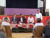 نائب محافظ الأقصر يبحث 33 طلباً وشكوى خلال لقاء اليوم المفتوح بأرمنت