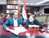 هيئة الكتاب تتعاقد لإصدار مؤلفات الدكتور شكرى عياد فى طبعات جديدة
