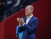 جلسة بين توروب وجهازه بالأهلى لوضع برنامج الاستعداد لكأس عاصمة مصر