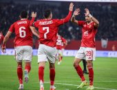 طبيب الأهلى يكشف تفاصيل إصابات 5 لاعبين فى مباراة الجيش الملكى