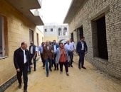 رئيس الوزراء يتفقد أعمال إعادة إحياء منطقة درب اللبانة