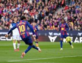 برشلونة ضد ألافيس.. البارسا يقلب الطاولة 2-1 فى شوط مثير.. فيديو