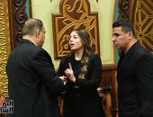 سيف زاهر وأسامة نبيه وعمارة والشيشينى فى عزاء والد دينا سليم.. صور