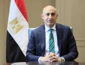 كرامة المعلم خط أحمر.. قرارات رادعة من وزير التعليم فى واقعة إهانة معلمة الإسكندرية.. فصل الطلاب المتورطين لمدة عام وعدم قيدهم بأى مدرسة أخرى قبل 2027.. اتخاذ أقصى أنواع الجزاءات ضد إدارة المدرسة حال تورطها