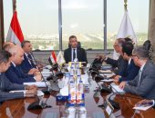 وزير التموين يجتمع مع رئيس شركة تجارة الجملة لمتابعة الاستعداد لشهر رمضان