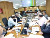 نائب محافظ الجيزة يتابع تنفيذ الخطة الاستثمارية وملف تقنين أراضى الدولة