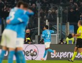 روما ضد نابولى.. فريق الجنوب يتقدم 1-0 بأقدام برازيلية (فيديو)