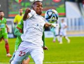 الأهلي يتراجع عن ضم لاعب وسط أجنبي حال التعاقد مع مدافع اتحاد العاصمة