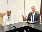 وزير البترول يبحث مع نظيره العمانى زيادة حجم أعمال الشركات المصرية بالسوق العمانية