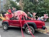  تجربة بصرية مبتكرة.. تحويل السيارات إلى منصات مبهجة فى معرض أمريكى