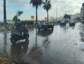 نوة باقى المكنسة بدأت.. تضرب الإسكندرية بأمطار و الصرف الصحى يرفع الطوارئ