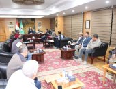 محافظ الفيوم يتابع معدلات الأداء بملف المتغيرات المكانية ويُشدد على تسريع وتيرة العمل