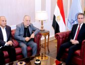 نقيبا الممثلين والسينمائيين في ماسبيرو لبحث التعاون المشترك