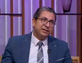 كيف نتعامل مع طفل تعرض للتحرش؟.. أستاذ طب نفسى يجيب