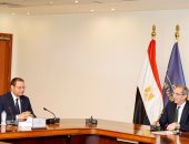 تطبيقات الذكاء الاصطناعي ركيزة أساسية لتعزيز جودة خدمات التأمين الصحي الشامل