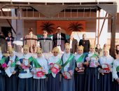 وكيل تعليم الفيوم يحضر طابور الصباح.. ويكرم 16 طالبة من حفظة القرآن الكريم 