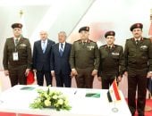 لقاءات ثنائية مكثفة لقادة الأفرع الرئيسية وكبار قادة القوات المسلحة بمعرض إيديكس