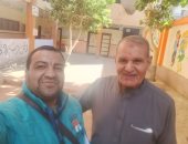 مسن داخل لجنة بسوهاج: حضرت للإدلاء بصوتى "عشان صوتى أمانة"